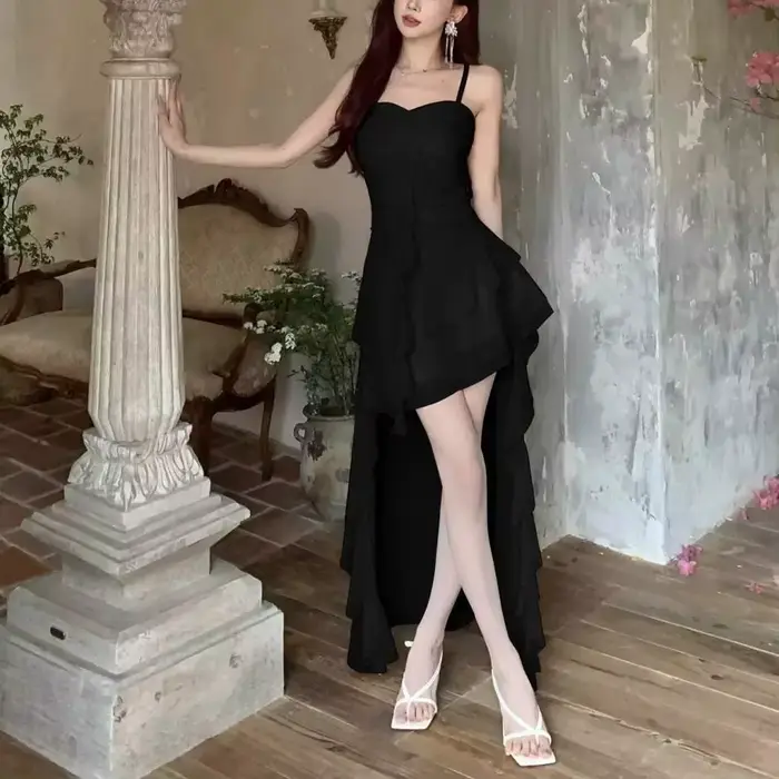 Mode Sexy Spaghetti sangle à volants irrégulière moulante fête Club robe de soirée femmes maille jar
