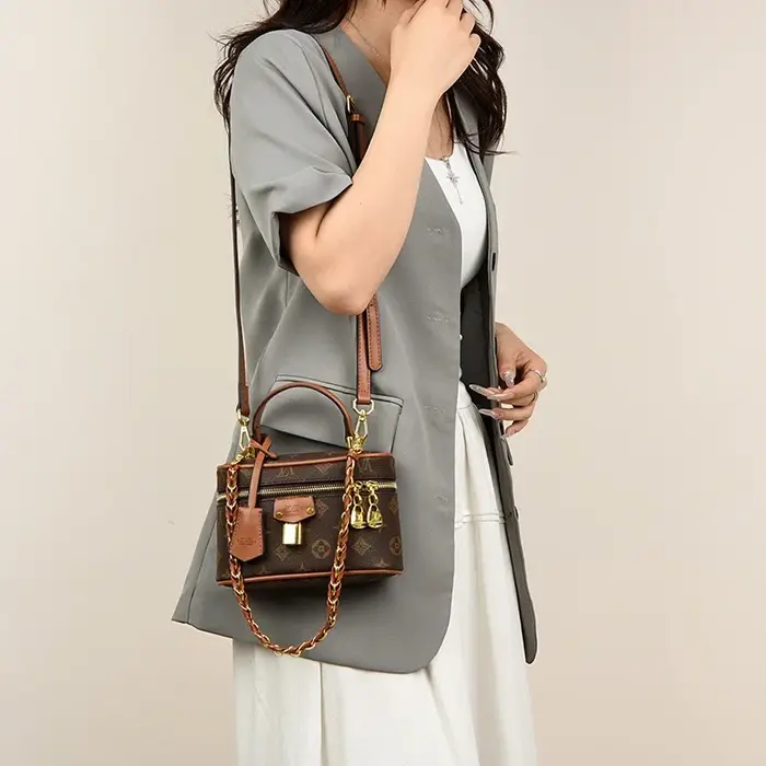 Sac bandoulière en cuir populaire pour femmes, sacs à main messager pour femmes, design classique et