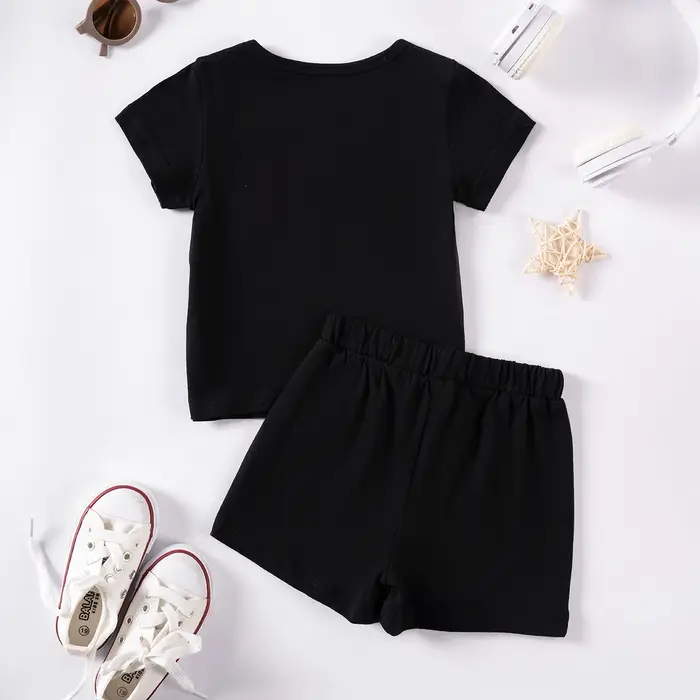 Ensemble de sport 2 pièces pour enfants survêtement imprimé court et t-shirt d'été vêtements de sport doux rapide séchage occasions spéciales enfants