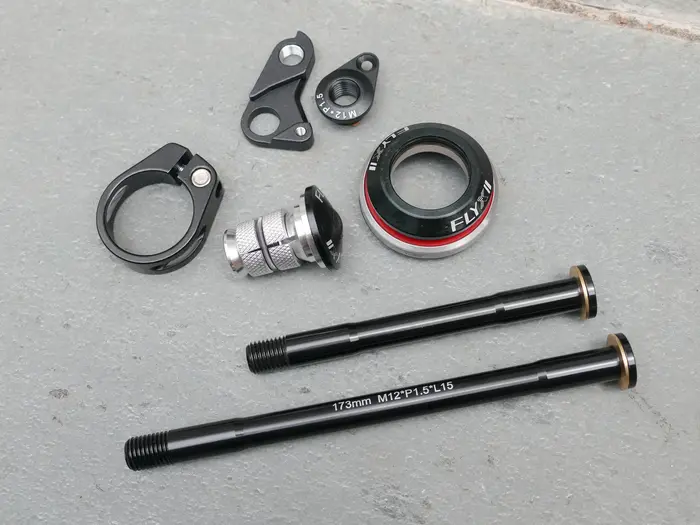 Axe traversant avant et arrière pour vélo de gravier, 100mm x 12mm, fourche avant, 142mm x 12mm, app