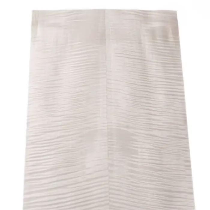 Taille: 510x350mm d'épaisseur: 0.5mm naturel blanchi érable figuré bois placage guitare visage matér