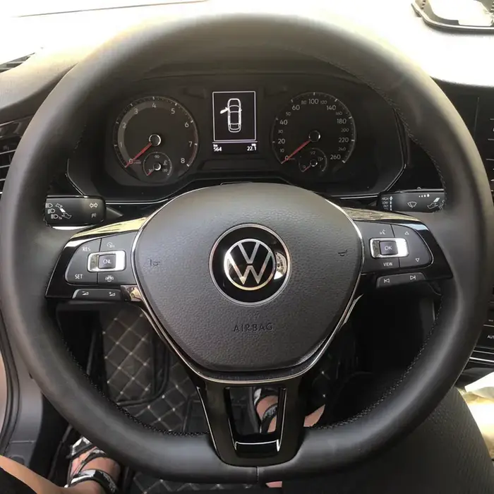 Juste de Volant de Voiture Personnalisée, Accessoires d'NikAutomobile, 100% Adaptés à Volkswagen VW 