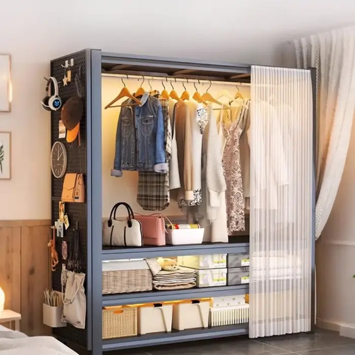 Porte-vêtements de luxe noir pour femmes style nordique vintage pour balcon buanderie salon chambre d'enfants meuble de couloir élégant et pratique
