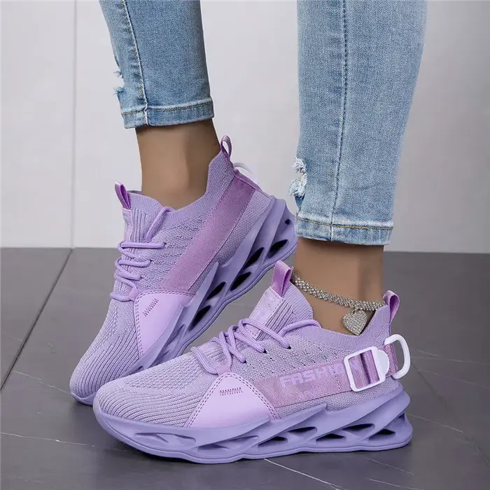 Offre spéciale mode violet espadrilles décontractées femmes hommes lame chaussures de course grande 