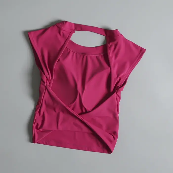 Sexy court dos nu fixe coussin de poitrine sport T-shirt gilet femmes ajustement serré séchage rapid