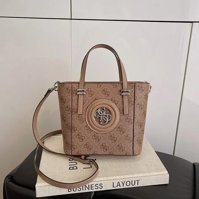 Sac fourre-tout tendance haut de gamme grande capacité, style minimaliste vintage pour femme avec lo