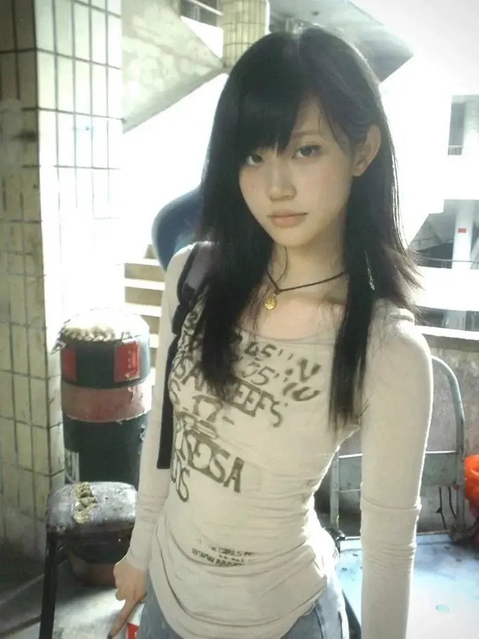 T-shirt manches longues côtelé avec lettres imprimées japonaises Y2k, Style Trashy des années 2000, 