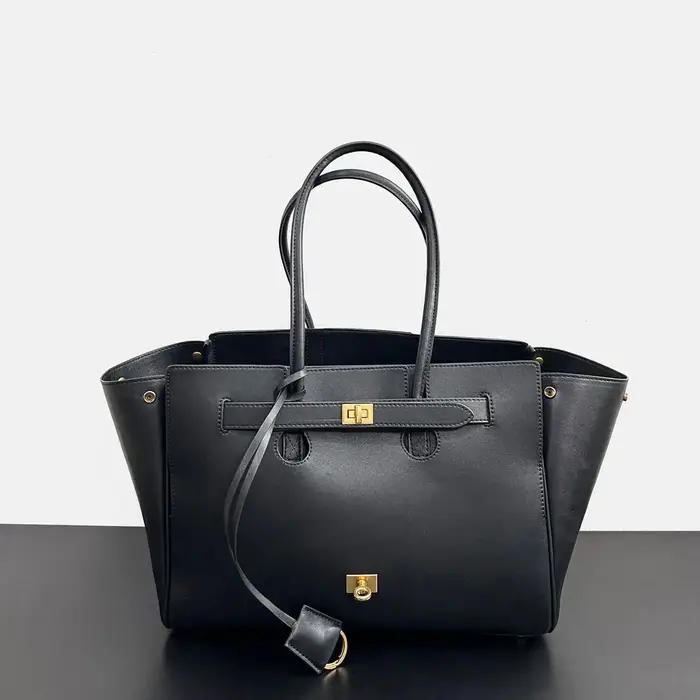 Sac à bandoulière de luxe grande capacité en cuir noir de haute qualité avec fermoir argenté/doré, s
