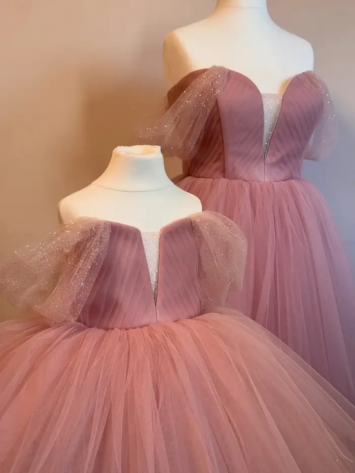Robes trapèze en Tulle à volants rose poussiéreux, pour mère et fille, tenue de fête d'anniversaire,