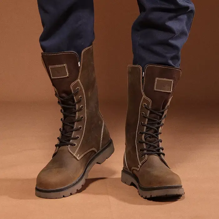 Bottes de randonnée cuir homme imperméables : pour moto, trekking et style gothique punk
