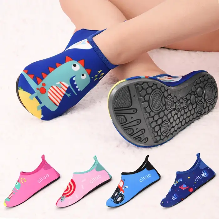 Chaussures d'eau pieds nus pour enfants, chaussures d'été légères pour enfants, pataugeoire, pêche e