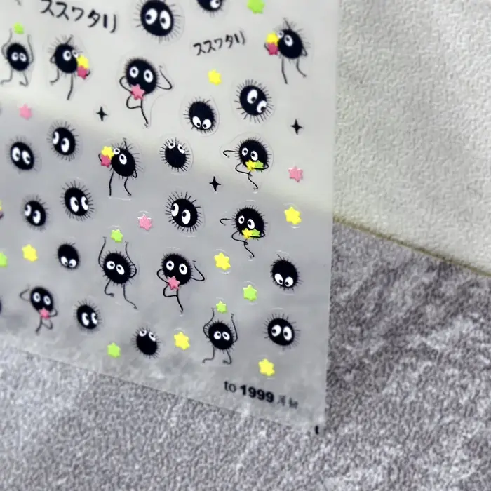 1 pièces Chibi personnage Susuwatari Eggette mignon Anime dessin animé ongles autocollants Kawii Nai