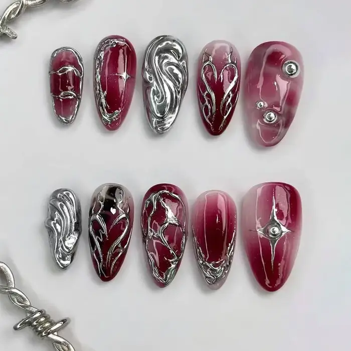 24 pièces faux ongles fille épicée arc argenté avec diamant