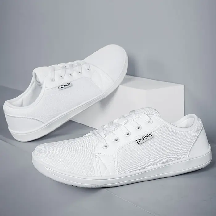 Baskets pieds nus blanches à la mode pour hommes et femmes, chaussures de marche à bout large, maill