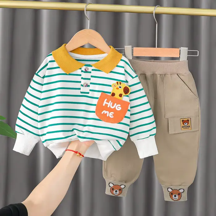 Survêtement de printemps pour tout-petits avec sweat-shirt et pantalon ours de dessin animé pour enfants mode garçon vêtements de sport pour bébés ensemble de vêtements