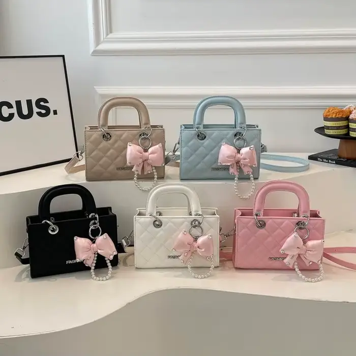 Sac à langer de luxe pour femmes, élégant sac bandoulière, sac fourre-tout en cuir minimaliste, d'in