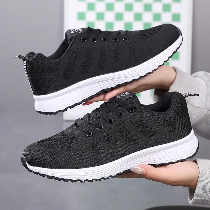 Nouvelles baskets femmes chaussures décontractées mode respirant marche maille chaussures plates fem