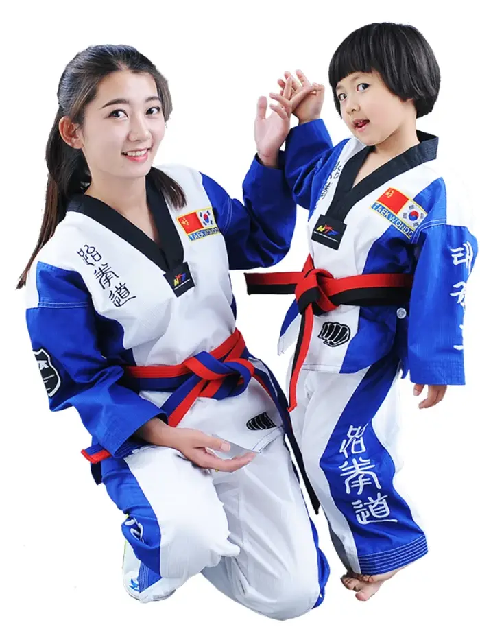 Uniforme de Taekwondo Dobok col V pour adultes et ados - Vêtements TKD noirs rouge et bleu certifiés WTF 3 documents