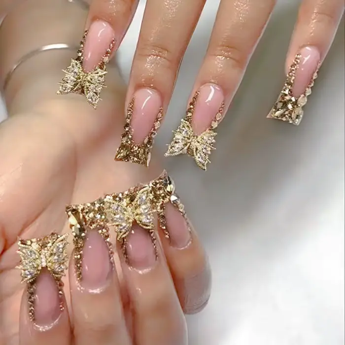 24 pièces lumière luxe presse sur ongles brillant or Style français bec de canard faux ongles plein 