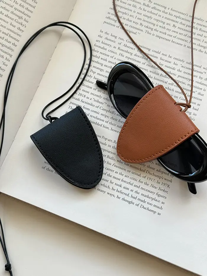 MIYIN portable suspendu cou lunettes sac de rangement pendentif en cuir PU voyage lunettes de soleil