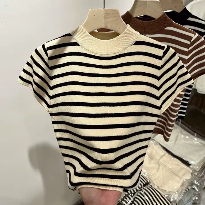 Pull à col roulé rayé pour femme, haut ajusté, chemise à manches courtes, début du printemps et de l