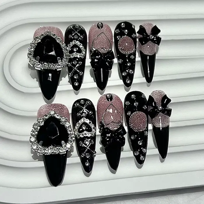 10 pièces Y2K Gyaru Kei noir rose longue pointe à la main presse sur les ongles Jirai arc amour diam