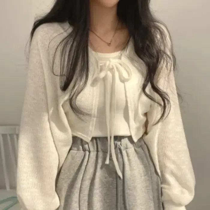 Cardigan blanc fin pour femmes, protection solaire d'été, tricot à lacets, hauts pour dames, Style c