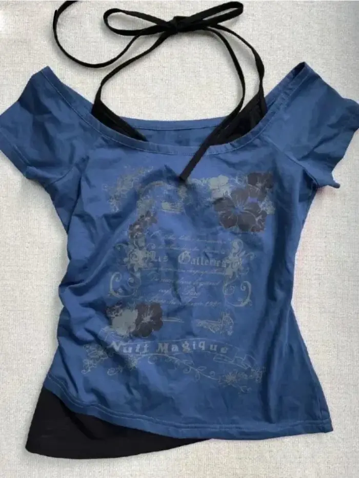 T-shirt Vintage Été 2026 Effet Deux Pièces Halter à Lacets Y2K Coupe Slim Imprimé Femme Épaules Dénu