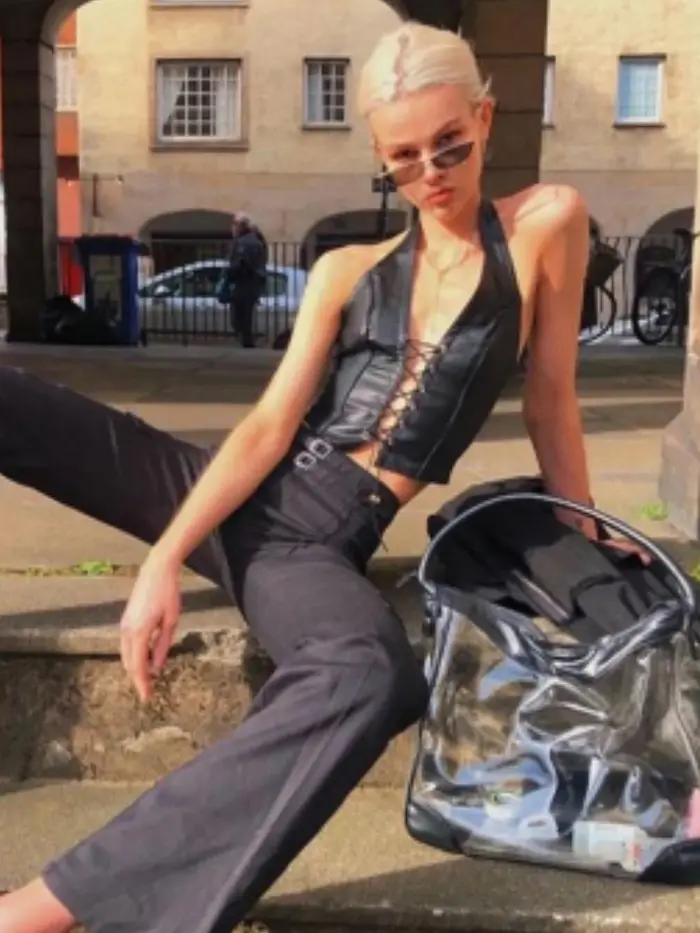Sisterlinda – haut court en cuir PU noir pour femmes, Sexy, Punk Y2K, sans manches, décolleté en V p
