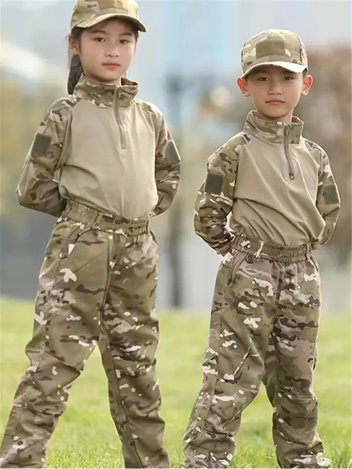 Ensemble de vêtements de chasse et Airsoft pour enfants, uniforme tactique de camouflage, matériel durable, poches pratiques pour randonnées亲子户外探险迷彩战术服装套装，适合儿童使用，耐久材料，实用口袋设计，适合徒步旅行