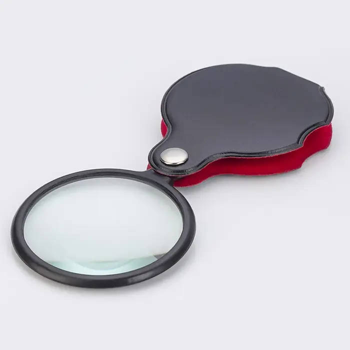Mini loupe 50/60mm, étui en cuir plié 6/8X, Portable, lecture de journaux, bijoux, cadeau, loupe à l