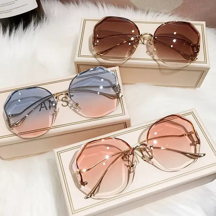 Lunettes de soleil sans bords pour femmes, en métal, Vintage, Design élégant, carrées surdimensionné