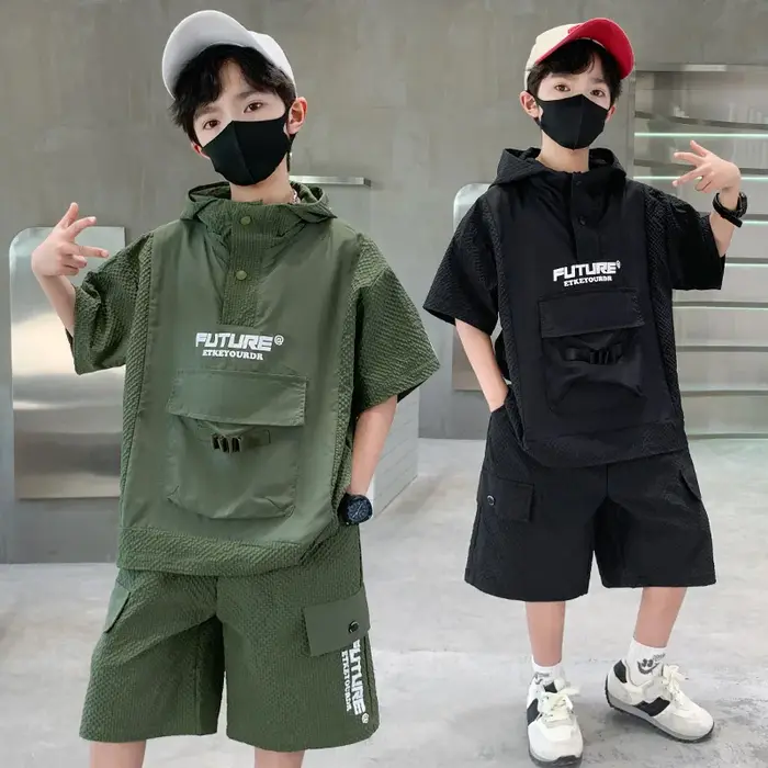 Ensemble de survêtement d'été pour enfants t-shirt à capuche short deux pièces vêtements de sport costume de sport occasions spéciales enfants activité physique jeu extérieur