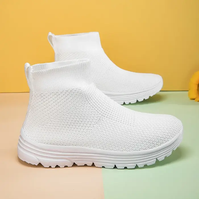 Chaussures de course montantes pour hommes et femmes, baskets décontractées en maille noire, légères