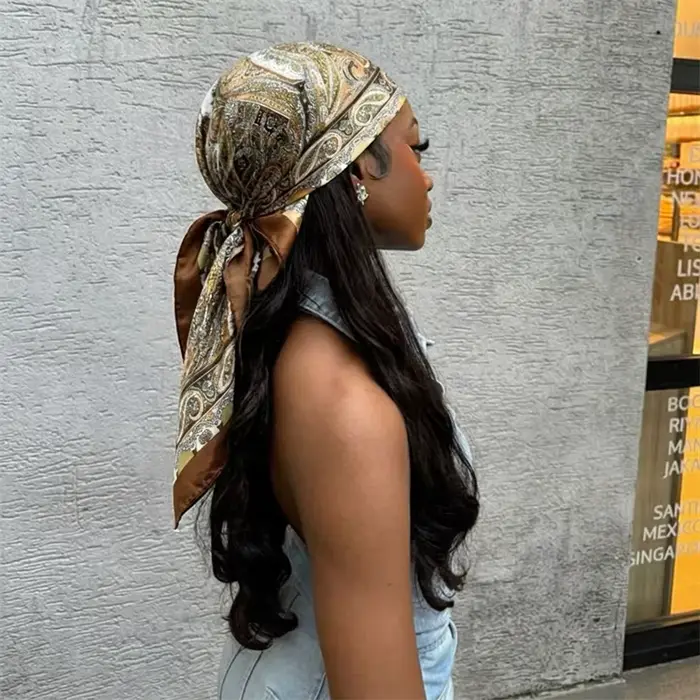 Foulard carré en Satin de soie pour femmes, Foulard de plage, Bandana pour dames, bandeau pour cheve