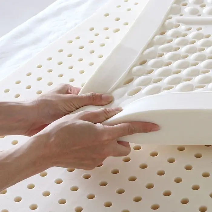 Matelas en latex 100% naturel thaïlandais avec housse