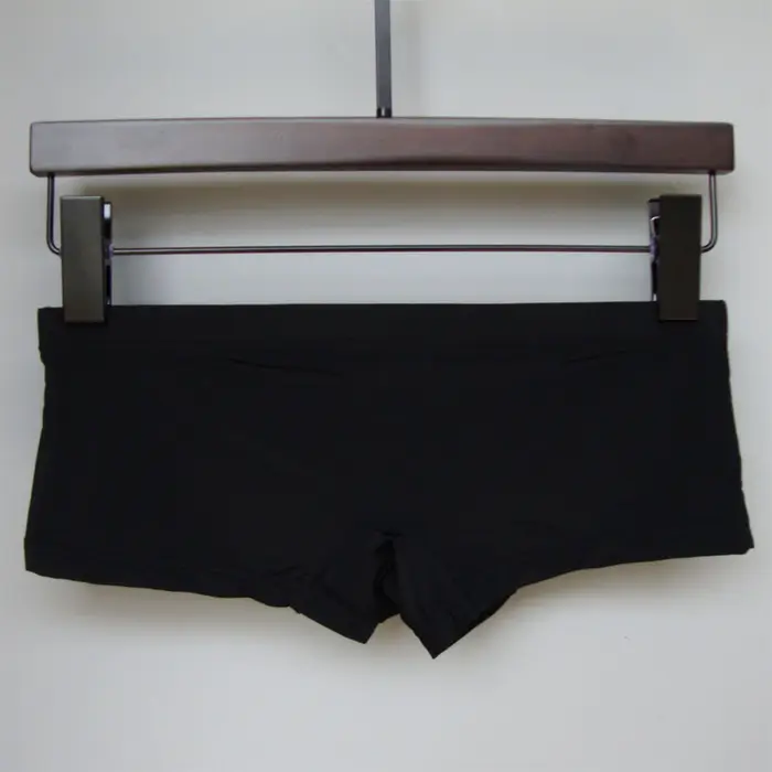 Sous-vêtements transparents pour hommes