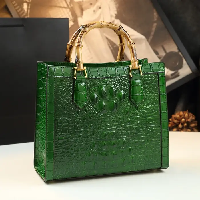 Sacs à main en cuir motif Crocodile pour femmes, fourre-tout Portable à poignée supérieure en bambou