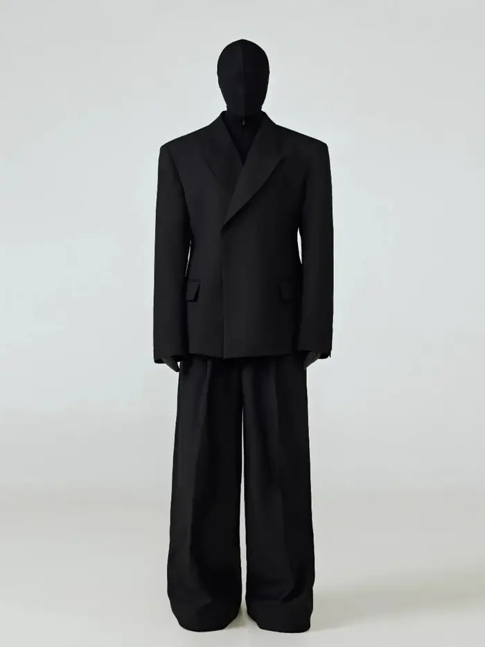 Mauroicardi printemps automne noir ajusté Blazers pour hommes pointe revers épaulettes bouton unique